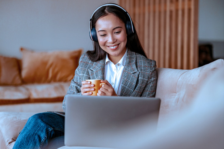 woman participating in live online training course connecting with colleagues