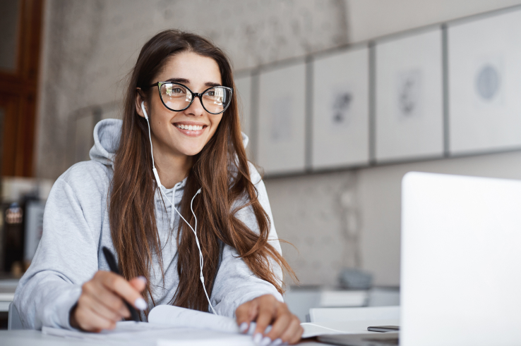top-higher-ed-tools-to-use-in-class-to-boost-engagement-and-comprehension-blog-thumbnail
